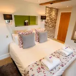 1692 Wasdale Hotel